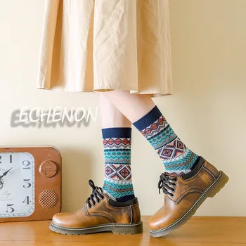 Зимние носки для женщин в национальном стиле ретро, хлопчатобумажная пара, трендовые спортивные носки, японская дорожная одежда, женские кроссовки.